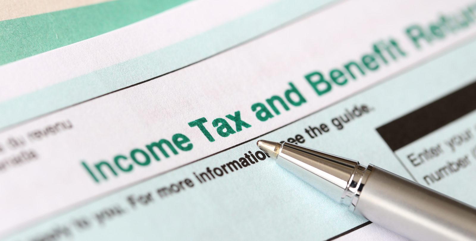 Income tax return illustrating CRA Voluntary Disclosures Program